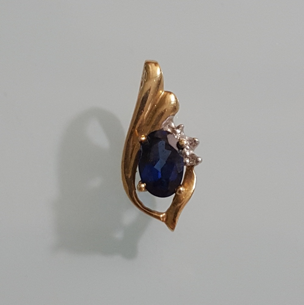 Sapphire and 10k Gold Pendant